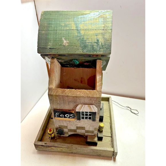 Detailed Folk Art Birdhouse / Feeder Vintage Hand Made - Picture 3 of 4